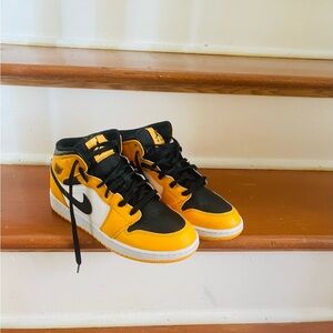 Air Jordan Nike sneakers